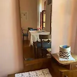 Casa Ivan Vila *